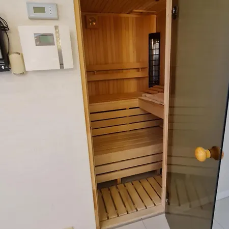 Elite Premium - Sauna, Klimatyzacja, Parking Podziemny ,200m Od Jeziora Niegocin ,plaza ,port, Centrum Apartment Gizycko