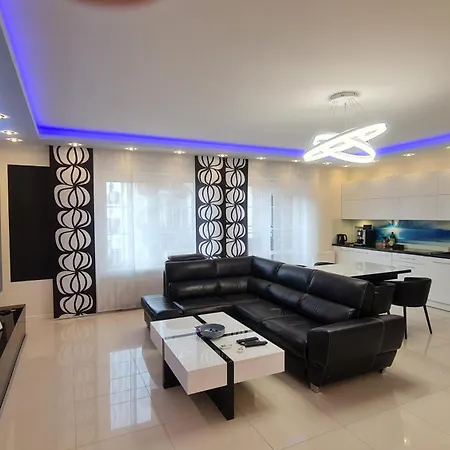 Elite Premium - Sauna, Klimatyzacja, Parking Podziemny ,200m Od Jeziora Niegocin ,plaza ,port, Centrum Apartment Gizycko