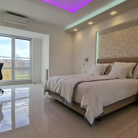 Elite Premium - Sauna, Klimatyzacja, Parking Podziemny ,200m Od Jeziora Niegocin ,plaza ,port, Centrum Gizycko